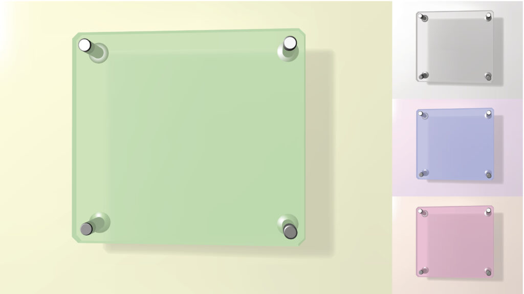 Set van gekleurde plexiglasplaten gemonteerd op een muur, ideaal voor decoratieve en functionele toepassingen in interieurdesign